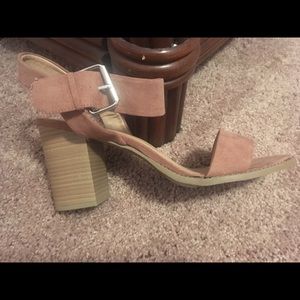 Brand new never Worn shoes.